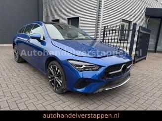 Coche accidentado Mercedes Cla-klasse 250e Shooting Brake Panorama Facelift 2023/12