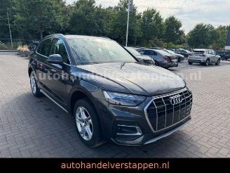 Damaged car Audi Q5 50 TFSI e Quattro advanced 2022/4