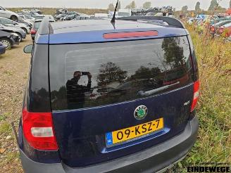 Skoda Yeti Yeti (5LAC), SUV, 2009 / 2017 1.2 TSI 16V picture 16