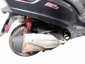 Piaggio  MP3 picture 13