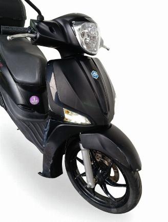 Piaggio  LIBERTY MODEL ABS picture 8