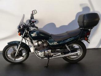 Honda CB 250  picture 2