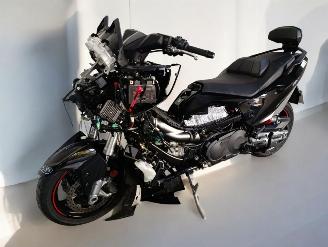 Kymco  AK picture 2