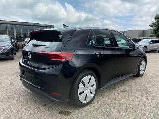 Vaurioauto  passenger cars Volkswagen ID.3 Pro Goal *NAVI - KAM* 2025/5