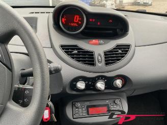 Renault Twingo Twingo II (CN), Hatchback 3-drs, 2007 / 2014 1.2 16V picture 9