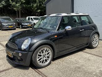 Mini Cooper 1.6 Cooper Chili JCW pakket! picture 3