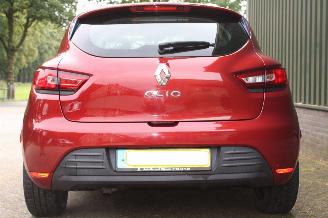 Renault Clio  picture 15