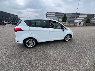 Ford B-Max 1.0 Ecoboost Titanium picture 6