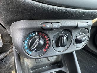 Opel Corsa 1.4 Edition picture 10