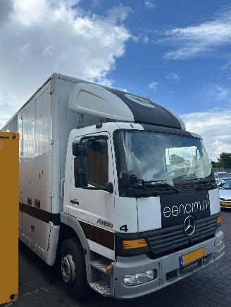 damaged trucks Mercedes Atego 1217L 2000/3