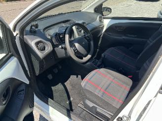 Peugeot 108 1.0 e-VTi Active picture 11