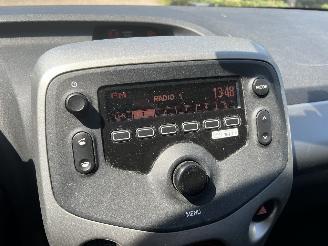 Peugeot 108 1.0 e-VTi Active picture 17