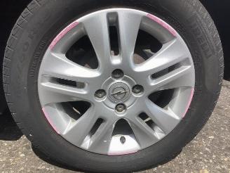 Opel Agila Agila (B), MPV, 2008 / 2014 1.0 12V picture 28