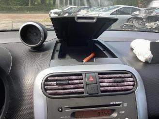 Opel Agila Agila (B), MPV, 2008 / 2014 1.0 12V picture 21