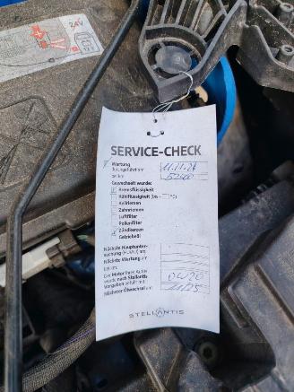 Opel Corsa  picture 17