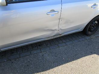 Hyundai I-30 1.6sw picture 5