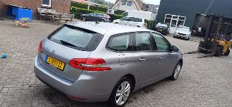 Peugeot 308 1.2i 5drs  110pk navi picture 5