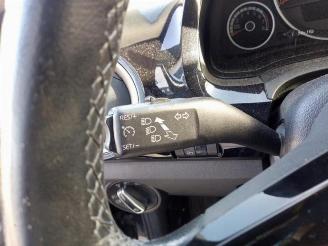 Volkswagen Up! Up! (121), Hatchback, 2011 1.0 12V 60 picture 16