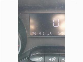 Peugeot 208 208 I (CA/CC/CK/CL), Hatchback, 2012 / 2019 1.6 Blue HDi 100 picture 15