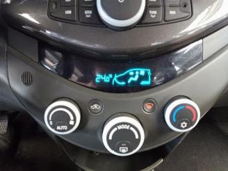 Chevrolet Spark Spark (M300), Hatchback, 2010 1.2 16V picture 18