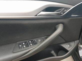 BMW 5-serie Touring 520d Executive picture 33