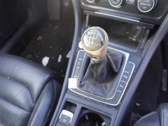 Volkswagen Golf 1.6 TDi picture 7