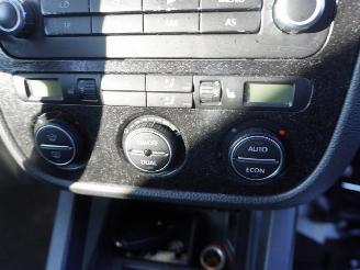 Volkswagen Jetta 1.9 TDi picture 6