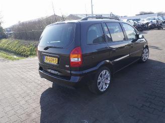 Uttjänta bilar auto Opel Zafira 2.0 16v Turbo 2003/1