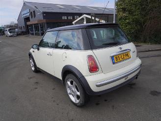 Mini Cooper 1.6 16v picture 2