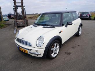 Mini Cooper 1.6 16v picture 3