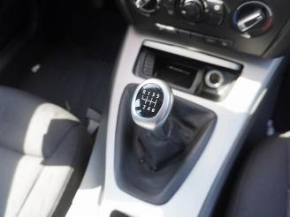 BMW 3-serie Touring 318i picture 7