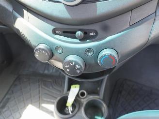 Chevrolet Spark 1.0 16v picture 9