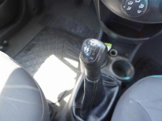 Chevrolet Spark 1.0 16v picture 10