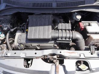Suzuki Swift 1.3 picture 9