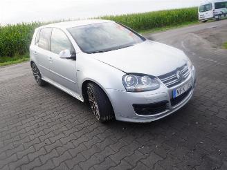 Volkswagen Golf 2.0 TDi picture 4