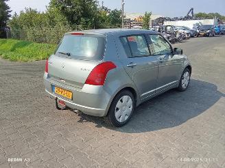 Auto da rottamare Suzuki Swift 1.3 VVT 2005/8