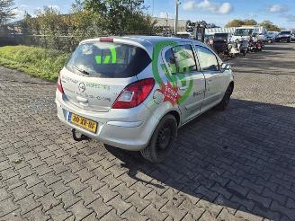 skadebil auto Opel Corsa 1.4 16V 2007/8