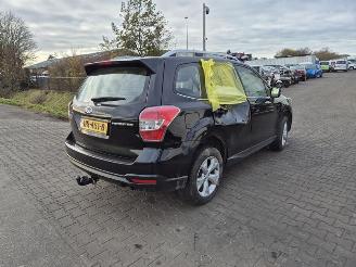 Salvage car Subaru Forester 2.0 16v 2015/12