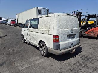 Volkswagen Transporter 2.5 TDi picture 2