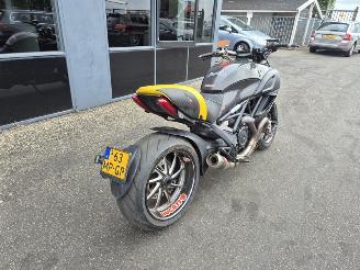 Ducati Diavel CARBON ABS 100 CV picture 6