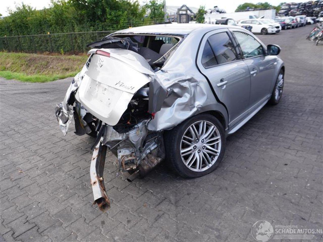 Suzuki Kizashi 2.4 4x4