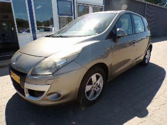 Renault Scenic 1.4 TCE  Dynamique picture 1