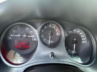 Seat Leon 75 kW (102 PK)  1595 cc. picture 16