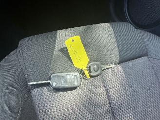 Seat Leon 75 kW (102 PK)  1595 cc. picture 20