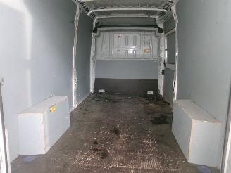 Peugeot Boxer 2.0 HDI Pack GPS- Lang-Hoog picture 17