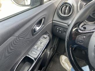 Renault Captur 0.9 TCe Dynamique 4-TRT-73 Vaste prijs picture 26