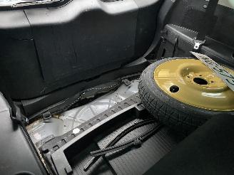 Mazda 5 Automaat Aangepast met Stuurbediening 2.0 Katano picture 42