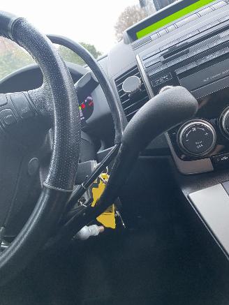 Mazda 5 Automaat Aangepast met Stuurbediening 2.0 Katano picture 53