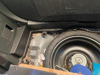 Mazda 5 Automaat Aangepast met Stuurbediening 2.0 Katano picture 19