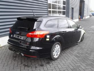 Ford Focus ST LINE picture 2